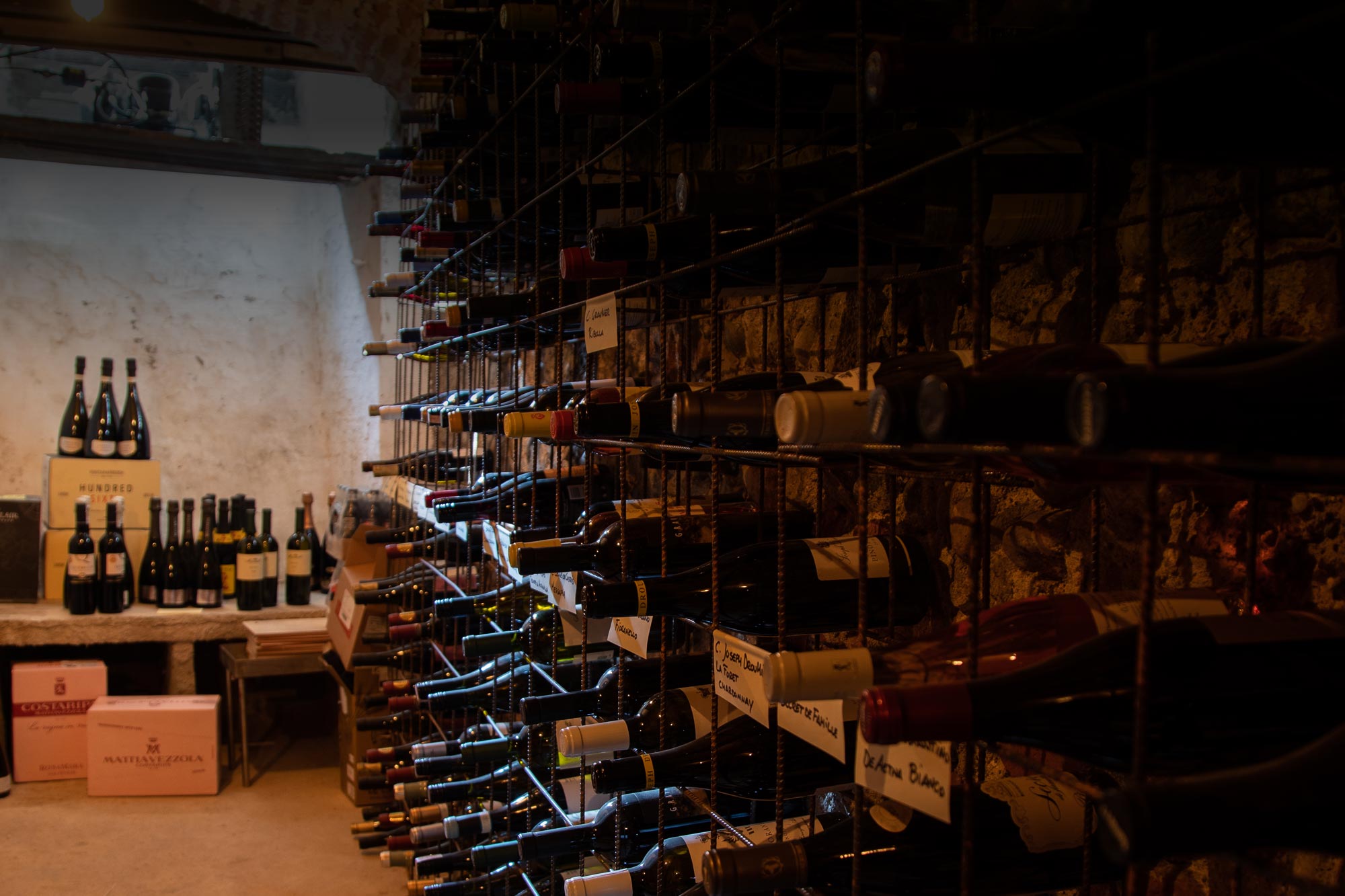 Degustazione vini italiani e stranieri